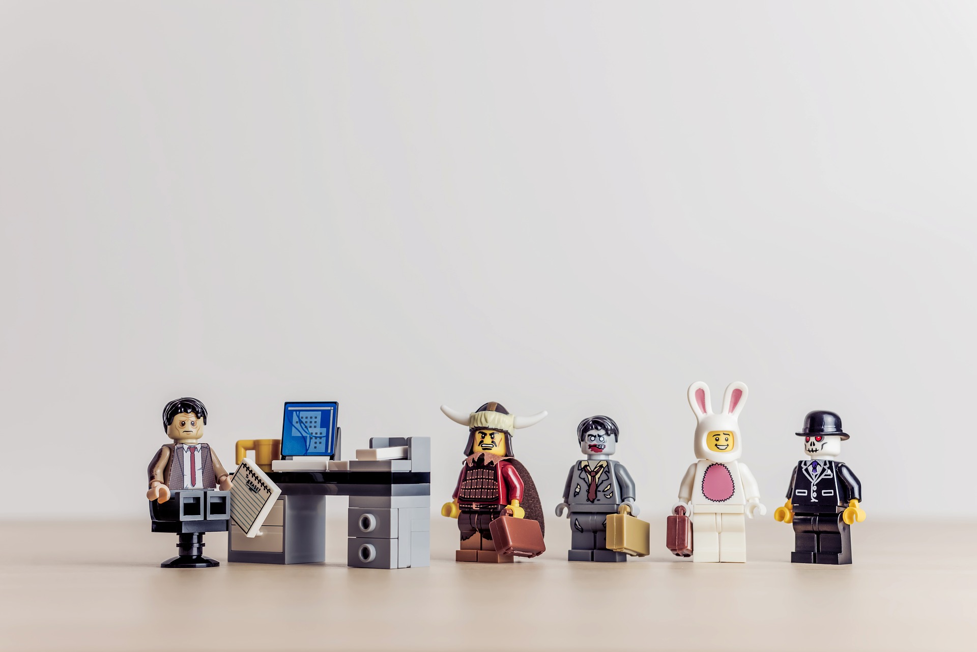 Copywriting clients: lego figures